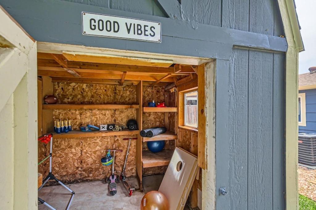 Heights Hideaway - Great Location - Game And Movie Room Westminster Extérieur photo