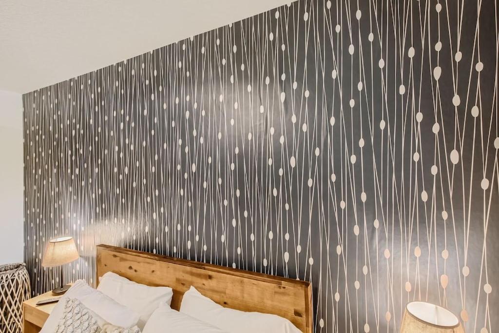 Heights Hideaway - Great Location - Game And Movie Room Westminster Extérieur photo