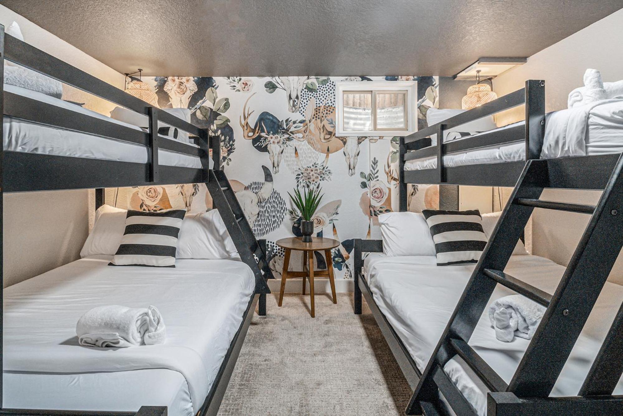 Heights Hideaway - Great Location - Game And Movie Room Westminster Extérieur photo